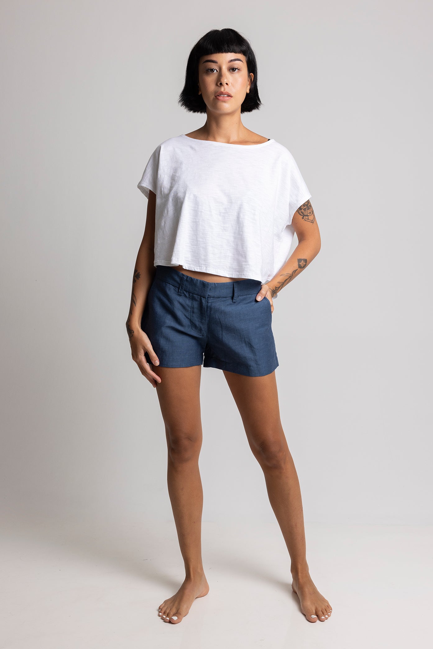Tailored Low Waist Linen Shorts - MRS Lovejoy - Shorts -6