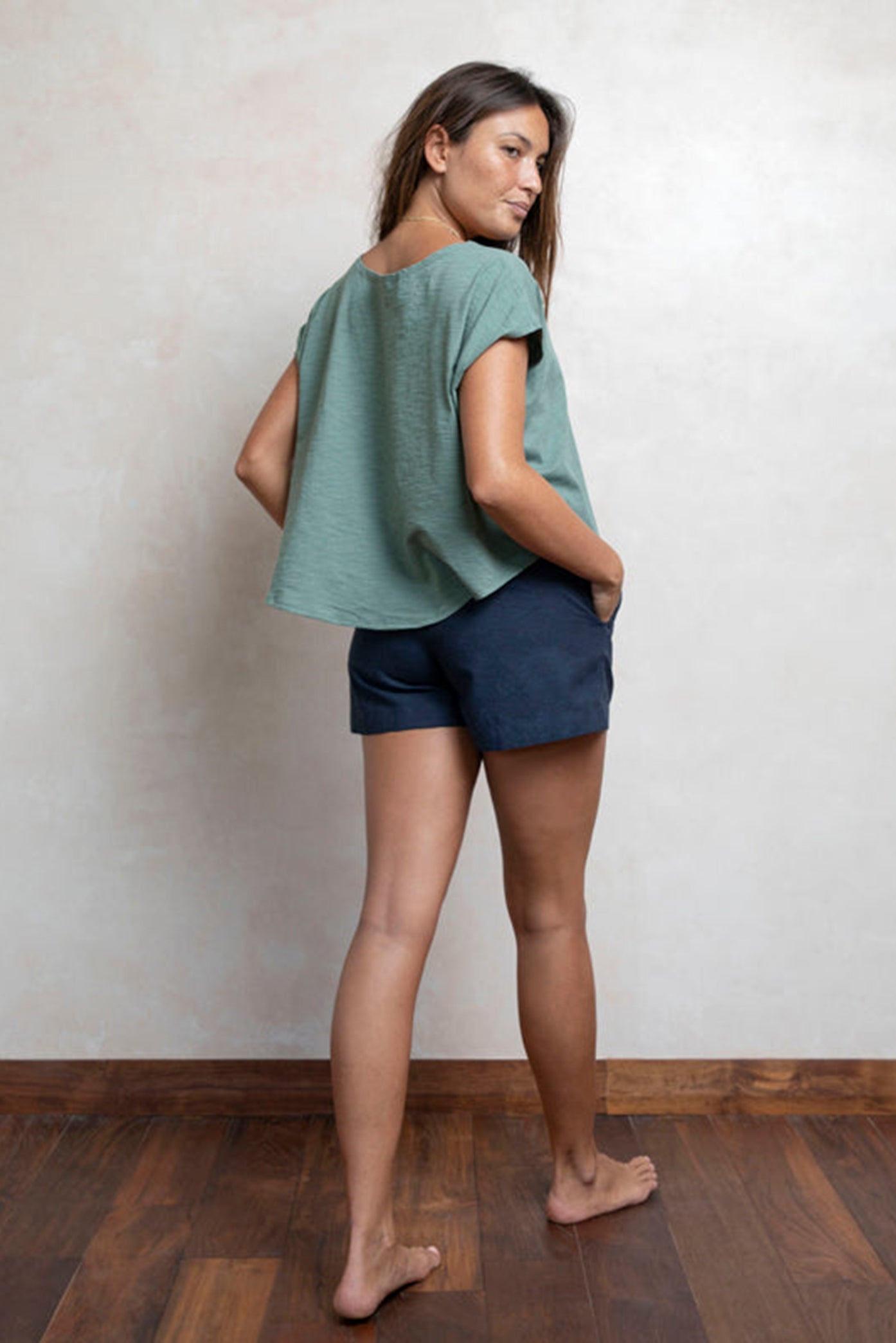 Loose Fitting T-Shirt - MRS Lovejoy - Shirts & Tops